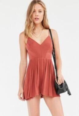 Silence + Noise Urban Outfitter Peach Velvet Romper Vanessa One Piece Small